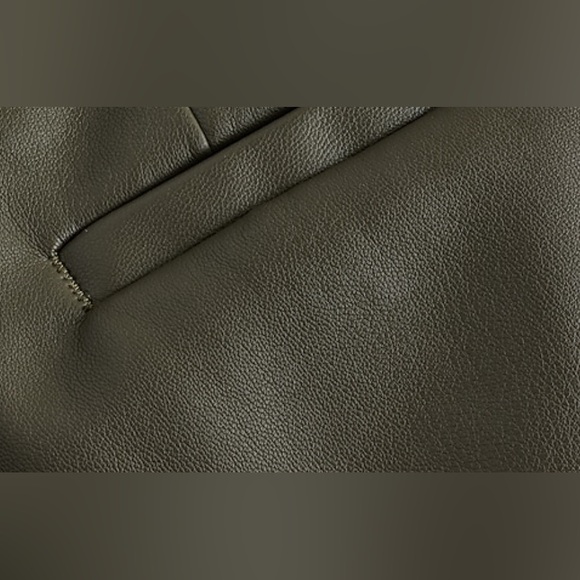 Express Super High Waisted Faux Leather Belted Paperbag Shorts Size 12 - Picture 2 of 5